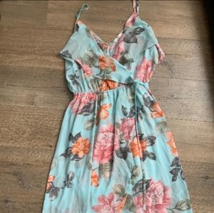 SOPRANO Floral Midi Dress